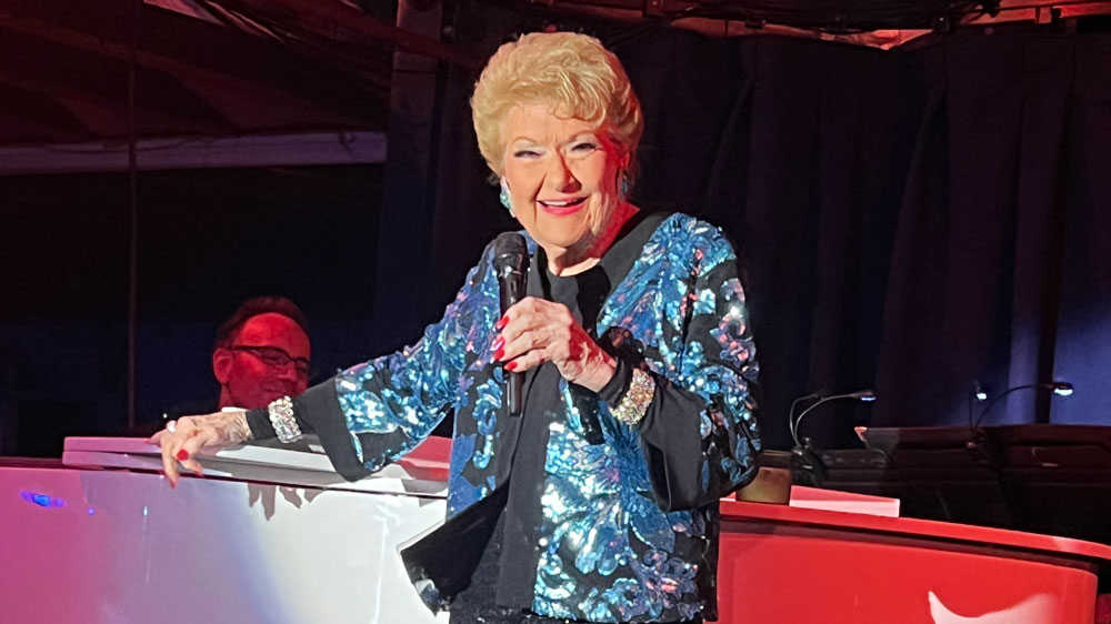 Review: Marilyn Maye Lights Up Fire Island with Her Legendary Performance 