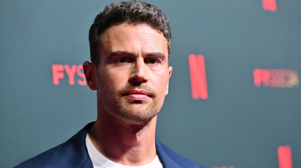 'White Lotus' Star Theo James Strips Down for Commercial Shoot and Gay Twitter Goes Wild