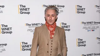 Alan Cumming Condemns U.S. Treatment of Transgender People