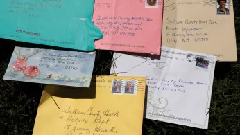 Letter Writing Enjoys a Revival As Fans Seek Connection and a Break From Screen Time